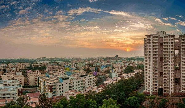 Featured Image of Is It A Good Time To Buy Real Estate In Bangalore?